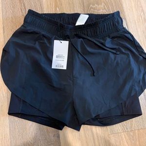 Brand new V2 gymshark shorts - M